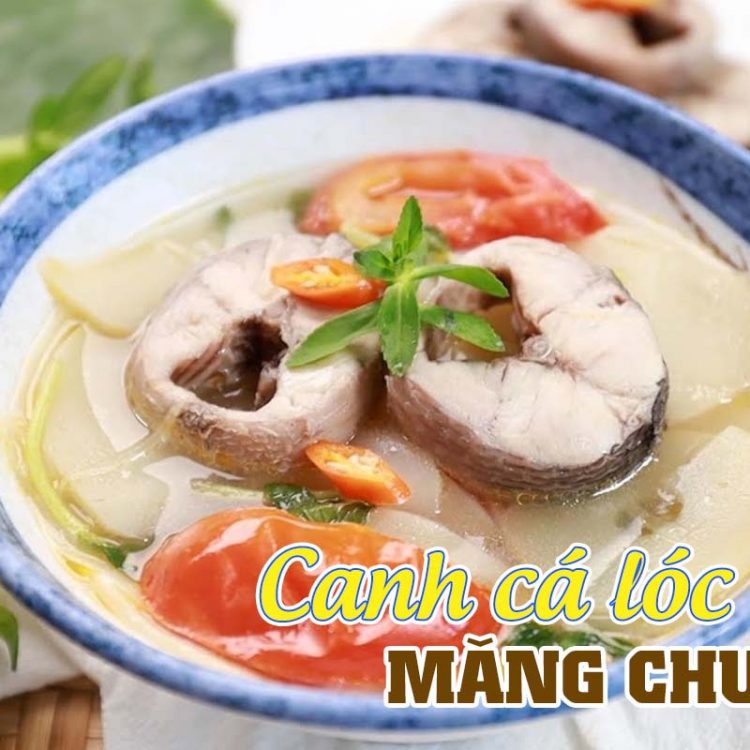 Canh cá lóc măng chua