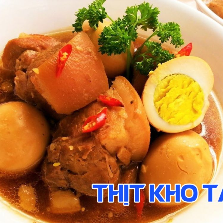 thịt kho tàu - thịt kho hột vịt